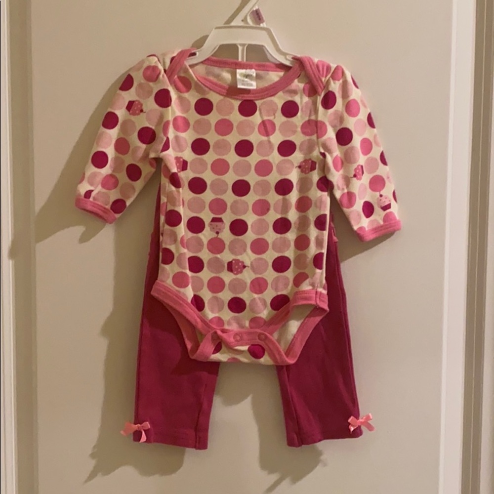 2 piece onesie/pants set